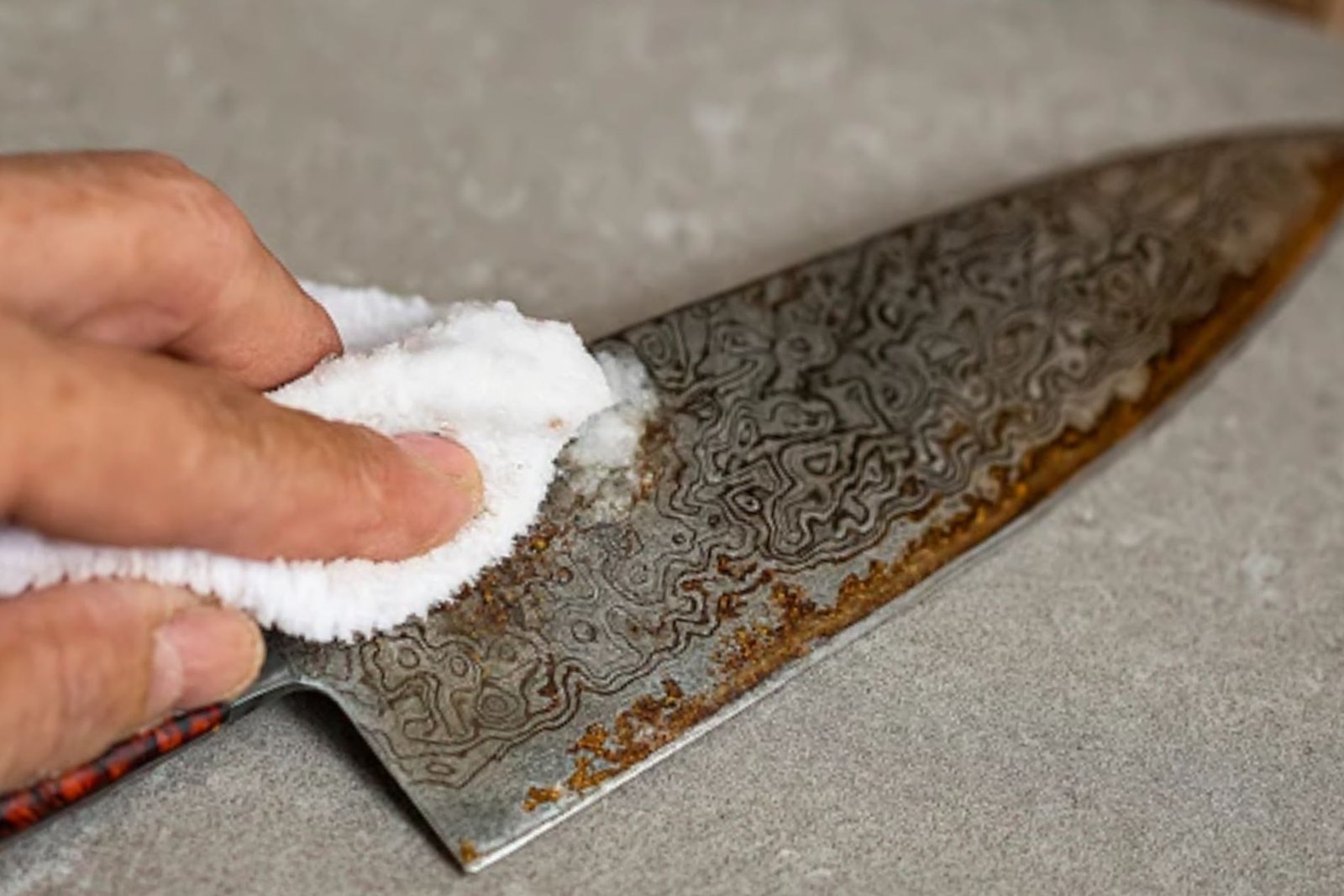 Common Knife Care Mistakes